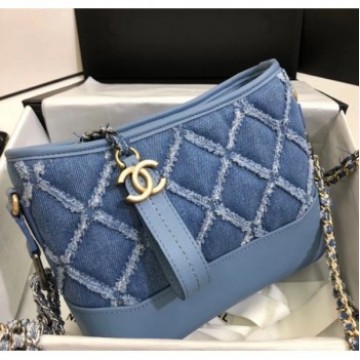 Chanel CHANEL'S GABRIELLE Small Hobo Bag In Denim & Calfskin A91810 Blue 2020 Collection AQ03454 Chanel CHANEL'S GABRIELLE Small Hobo Bag In Denim & Calfskin A91810 Blue 2020 Collection AQ03454
