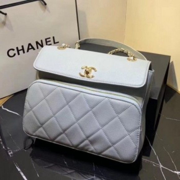 Chanel Grained Leather Pocket Flap Shoulder Bag Light Gray 2019 Collection AQ03709 Chanel Grained Leather Pocket Flap Shoulder Bag Light Gray 2019 Collection AQ03709