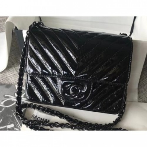 Chanel Patent Metallic Crumpled Calfskin Chevron Classic Flap Mini Bag Black 2018 AQ02854 Chanel Patent Metallic Crumpled Calfskin Chevron Classic Flap Mini Bag Black 2018 AQ02854