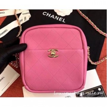 Chanel Casual Trip North/South Camera Case Bag AS0139 Dark Pink 2019 AQ03935 Chanel Casual Trip North/South Camera Case Bag AS0139 Dark Pink 2019 AQ03935