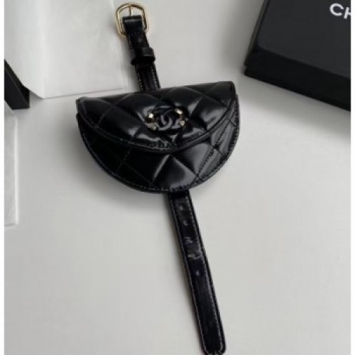 Chanel Shiny Crumpled Lambskin Flap Coin Purse Wristlet Bag AP1346 Black 2020 AQ04122 Chanel Shiny Crumpled Lambskin Flap Coin Purse Wristlet Bag AP1346 Black 2020 AQ04122