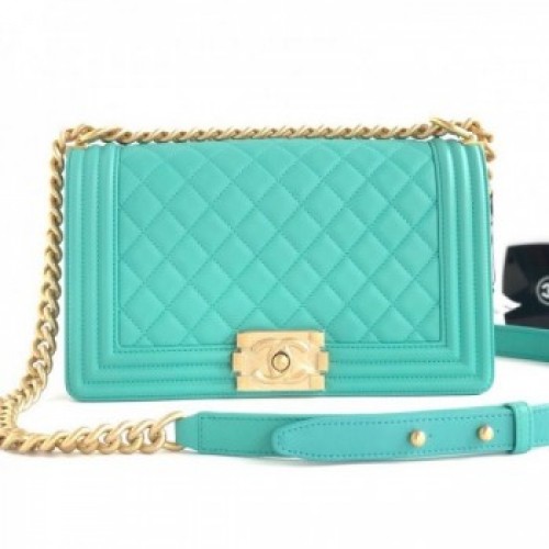Chanel Quilted Calfskin Medium Boy Flap Bag A67086 Green 2019 Collection AQ02112 Chanel Quilted Calfskin Medium Boy Flap Bag A67086 Green 2019 Collection AQ02112