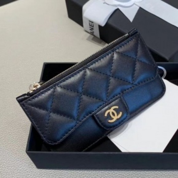 Chanel Quilted Lambskin Zipped Classic Card Holder AP0767 Black/Gold 2019 Collection AQ02474 Chanel Quilted Lambskin Zipped Classic Card Holder AP0767 Black/Gold 2019 Collection AQ02474