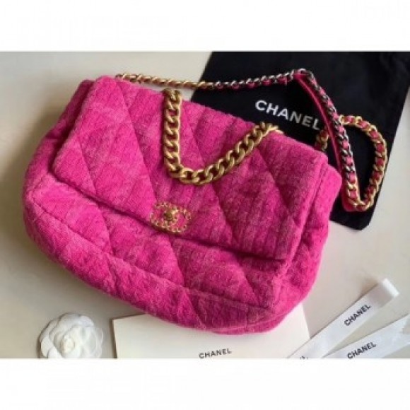 Chanel 19 Tweed Maxi Flap Bag Rosy AS1162 2019 Collection AQ02085 Chanel 19 Tweed Maxi Flap Bag Rosy AS1162 2019 Collection AQ02085