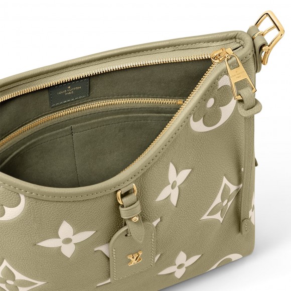 l**is V*t*n light khaki/cream m46672 carryall pm