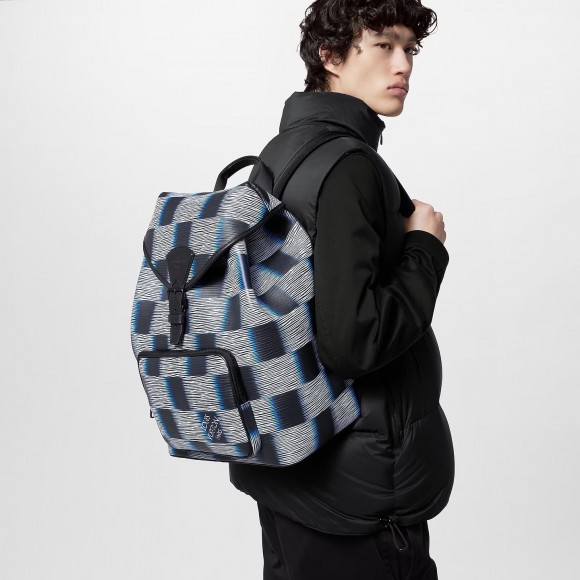 l**is V*t*n m23754 montsouris backpack