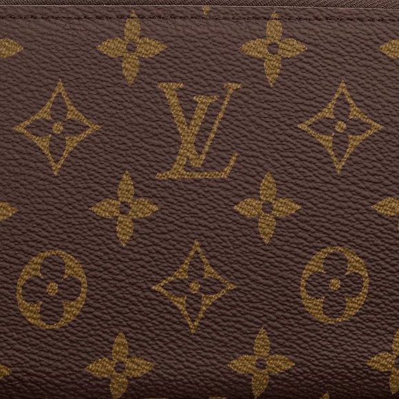 l**is V*t*n monogram m42616 zippy wallet