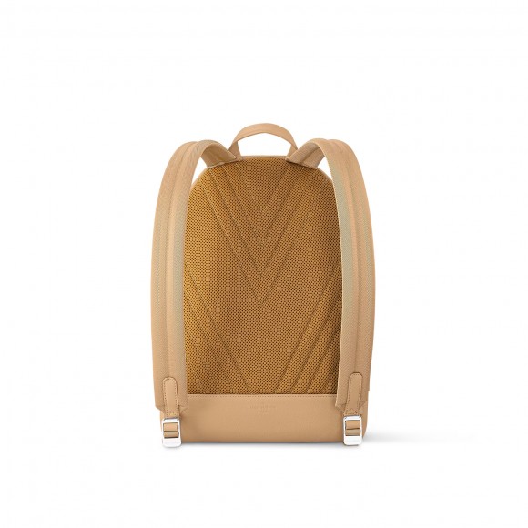 l**is V*t*n m23708 takeoff backpack