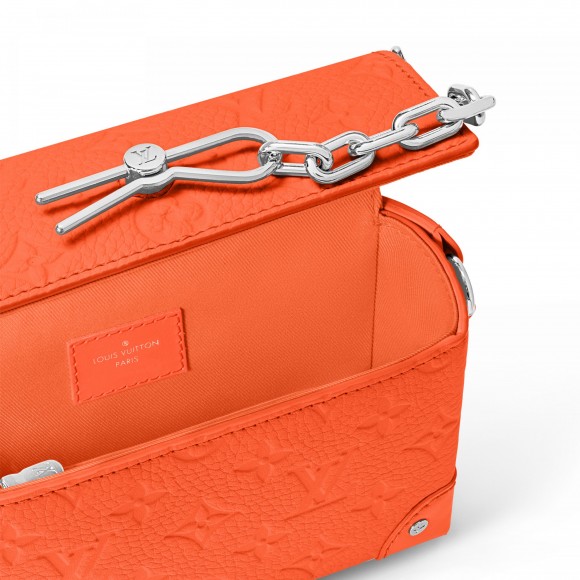 l**is V*t*n steamer wearable wallet m82916 orange