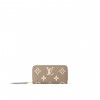 Louis Vuitton Dove/Cream M69794 Zippy Wallet