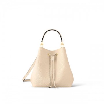 Louis Vuitton M46526 Néonoé MM