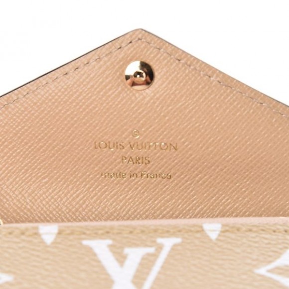 l**is V*t*n monogram giant zoe wallet khaki