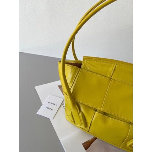 Bottega Veneta Arco Small Bag In Yellow Intrecciato Leather