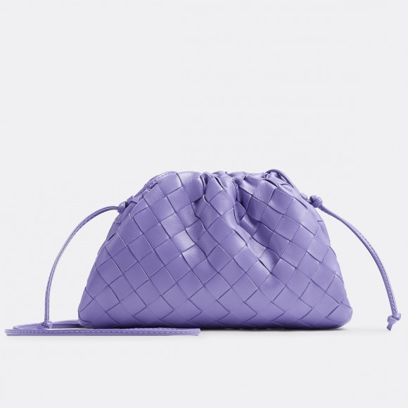 Bo*te*ga ve*ne*ta mini pouch with strap in wisteria intrecciato lambskin