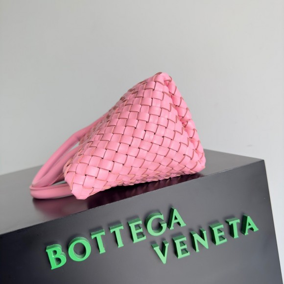 Bo*te*ga ve*ne*ta cabat mini bag in pink intrecciato lambskin