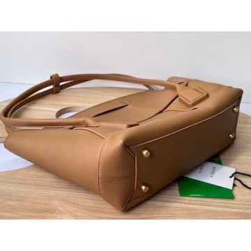 Bottega Veneta Arco Medium Bag In Caramel Grained Leather Bottega Veneta Arco Medium Bag In Caramel Grained Leather