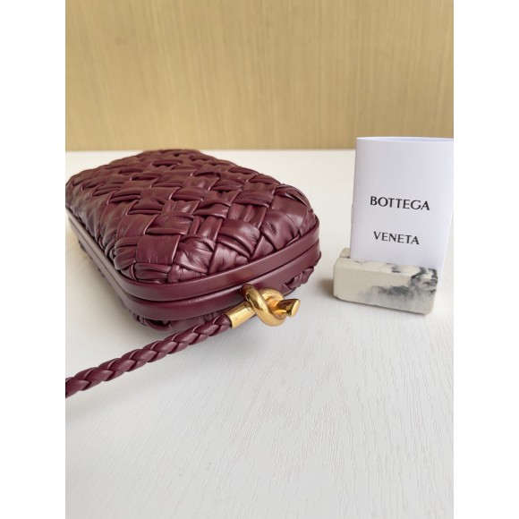 Bo*te*ga ve*ne*ta knot minaudiere on strap in barolo foulard intreccio