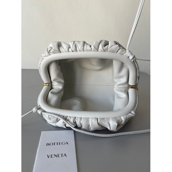 Bo*te*ga ve*ne*ta mini pouch with strap in white intrecciato lambskin