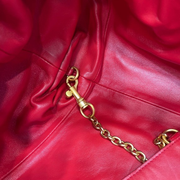 Bo*te*ga ve*ne*ta large pouch clutch bag in red intrecciato lambskin