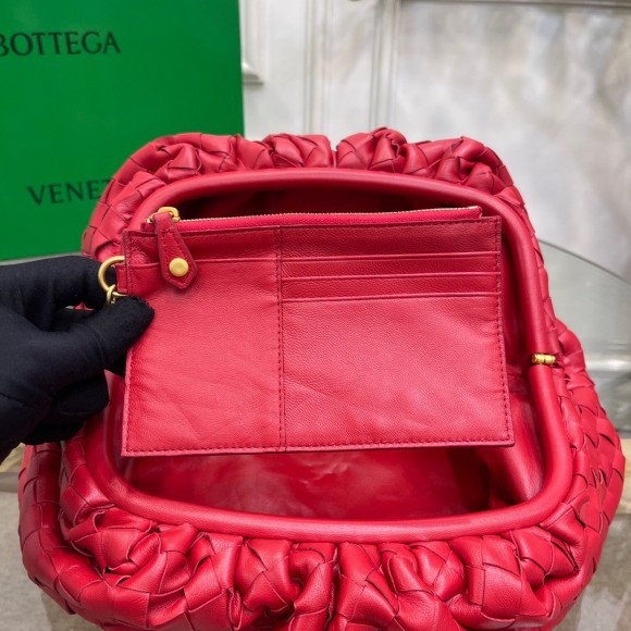 Bo*te*ga ve*ne*ta large pouch clutch bag in red intrecciato lambskin