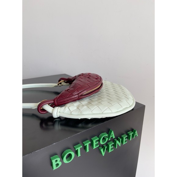 Bo*te*ga ve*ne*ta gemelli small bag in glacier/barolo intrecciato lambskin