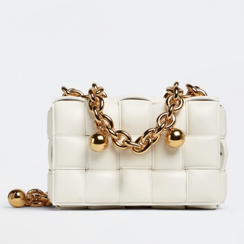 Bottega Veneta Chain Cassette Bag In White Intrecciato Lambskin