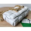 Bottega Veneta Chain Cassette Bag In White Intrecciato Lambskin