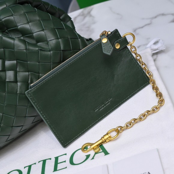 Bo*te*ga ve*ne*ta large pouch clutch bag in raintree intrecciato lambskin