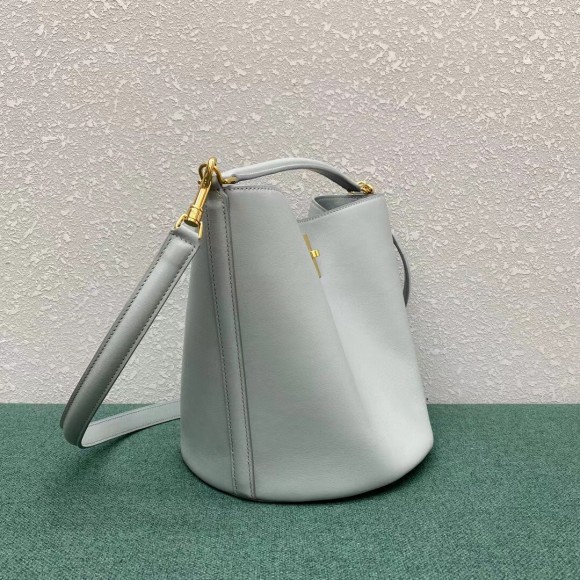 Ce**e bucket 16 bag in mineral smooth calfskin