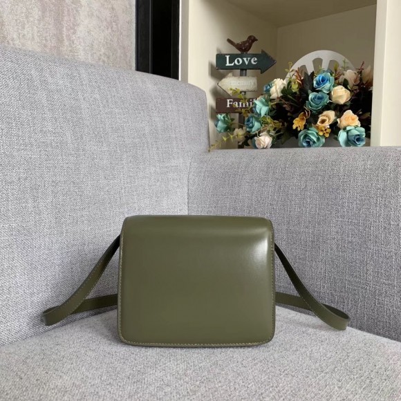 Ce**e classic box small bag in army green box calfskin