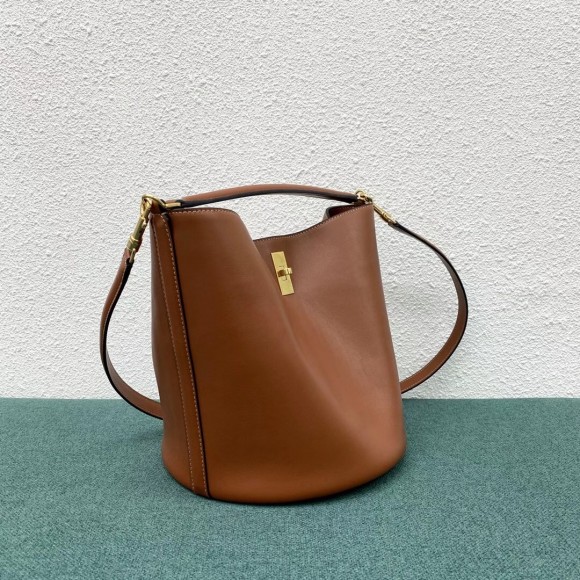 Ce**e bucket 16 bag in brown smooth calfskin