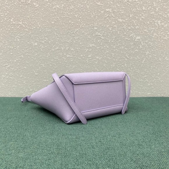 Ce**e belt nano bag in lilas grained calfskin