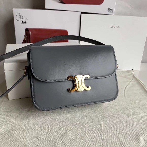 Ce**e triomphe medium bag in grey smooth calfskin