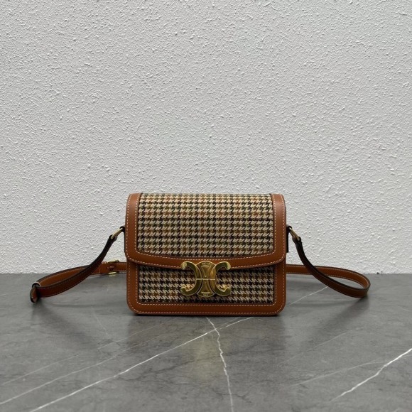 Ce**e triomphe teen bag in tweed and calfskin