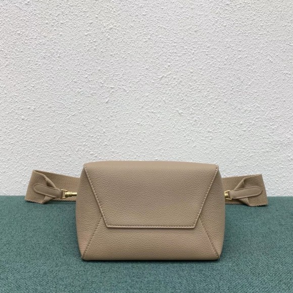 Ce**e sangle small bucket bag in taupe calfskin