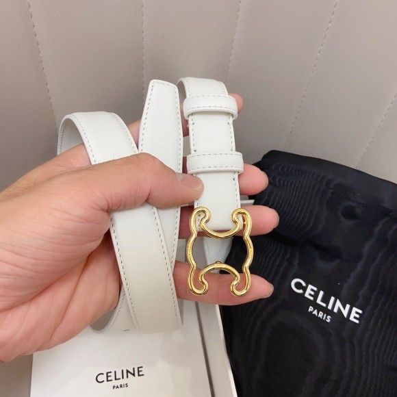 Ce**e medium triomphe frame belt 25mm in white calfskin