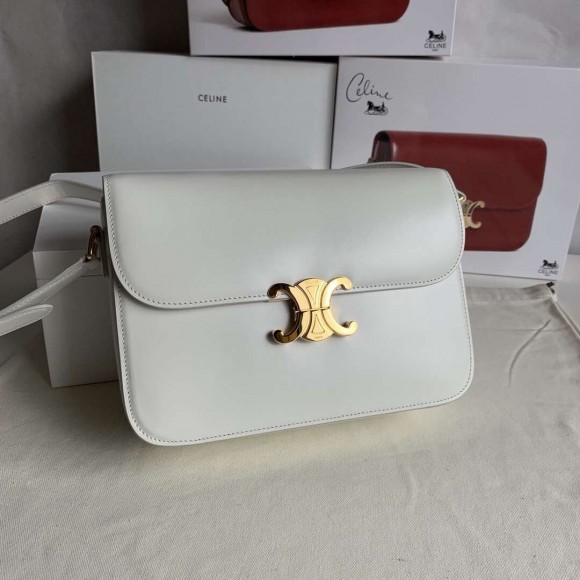 Ce**e triomphe large bag in white calfskin