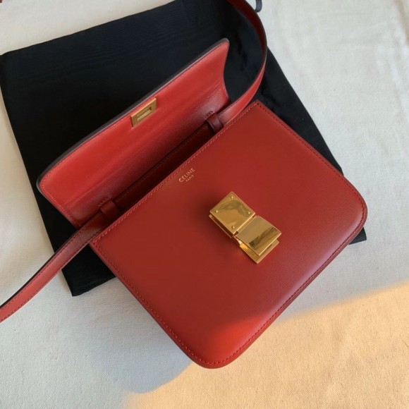 Ce**e classic box teen bag in red box calfskin