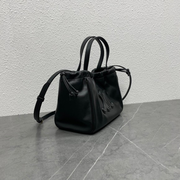 Ce**e small cabas drawstring cuir triomphe bag in black calfskin