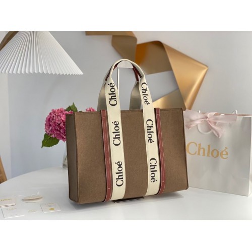 Chloe Large Woody Tote Bag In Brown Felt