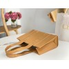 Chloe Woody Medium Tote Bag In Beige Calfskin