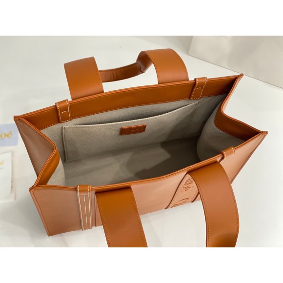 Chloe Woody Medium Tote Bag In Brown Calfskin