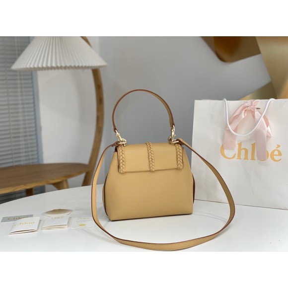 Chloe Penelope Small Shoulder Bag in Beige Grained Calfskin