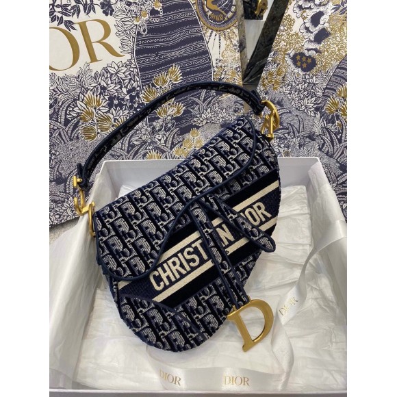 D*or saddle bag in blue velvet oblique embroidered