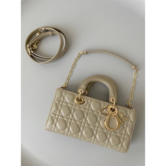 D*or lady d-joy medium bag in sand cannage lambskin