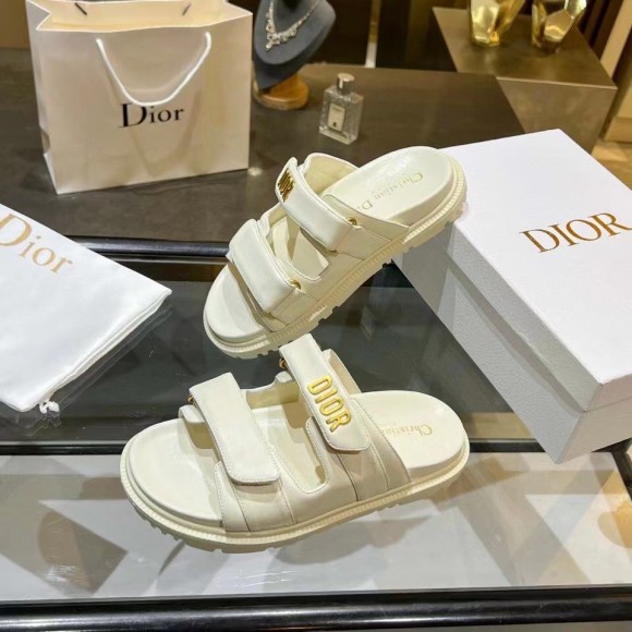 D*or D*oract slides in white lambskin