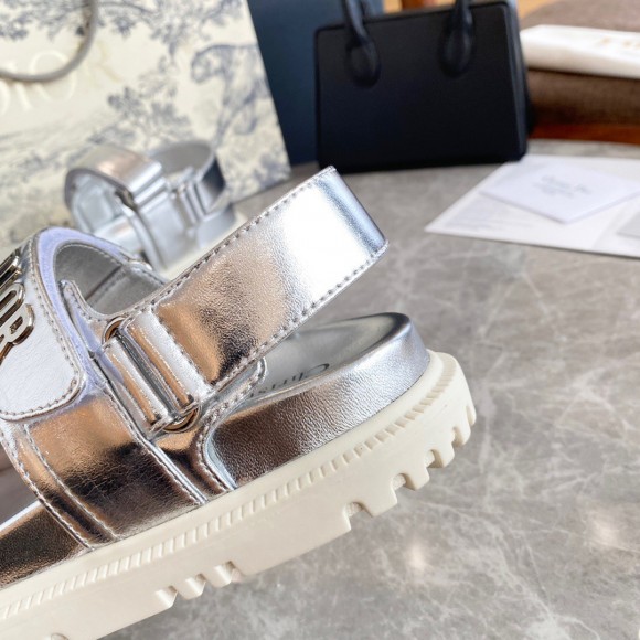 D*or D*oract sandals in silver laminated calfskin