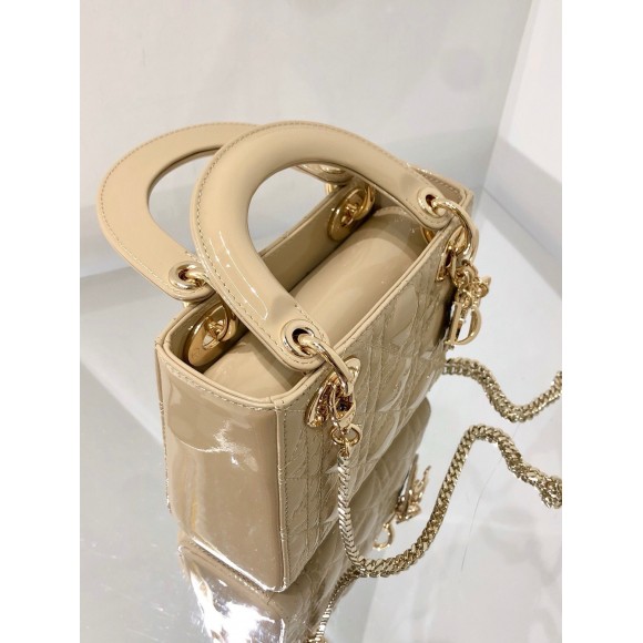 D*or lady D*or mini chain bag with chain in aesthetic beige patent calfskin