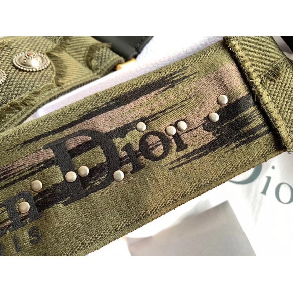 D*or shoulder strap in green camouflage embroidery with medallions