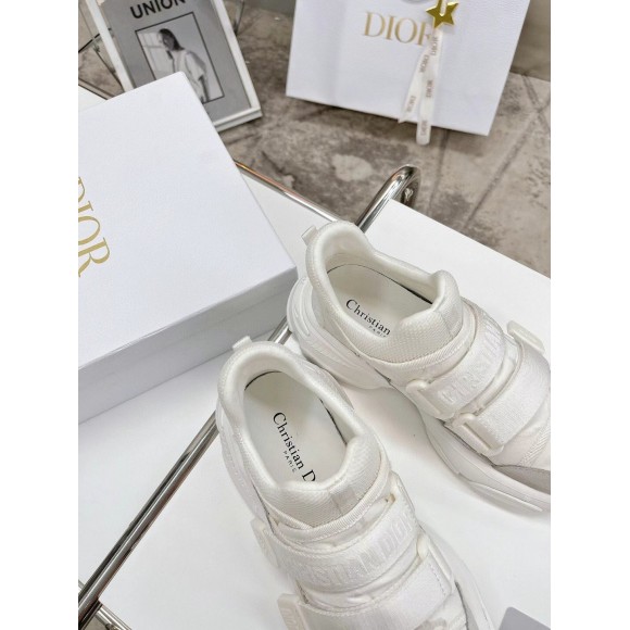 D*or d-wander sneakers in white camouflage technical fabric